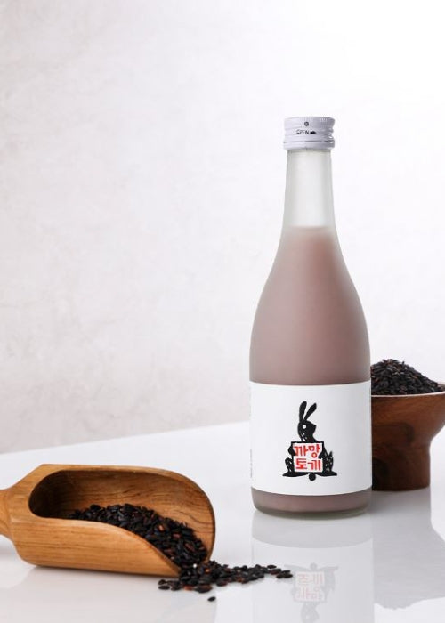 까망토끼 막걸리 Black Rabbit Makgeolli, 375ml, alc.,vol. 9%