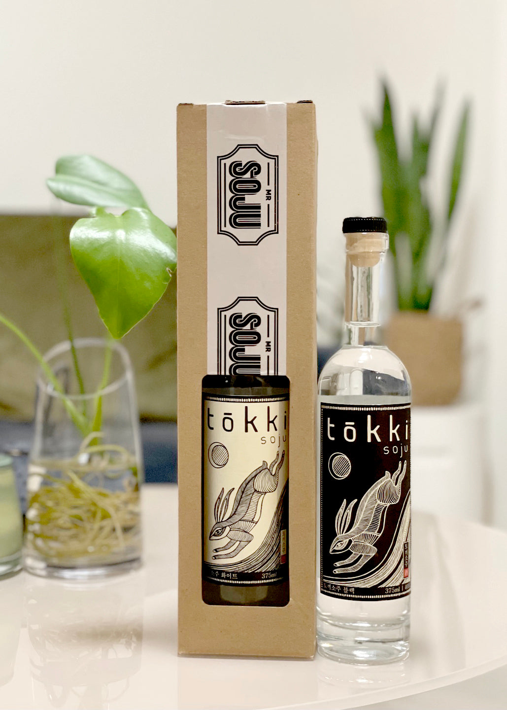 토끼소주 블랙 (tokki soju black, 375ml, Alc.,vol. 40%) made in California USA